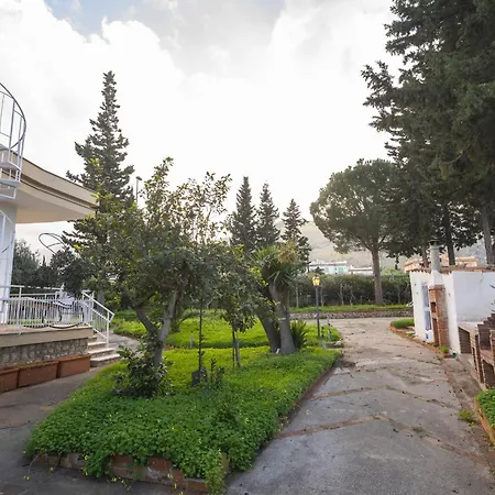וילה Sicily Wonders, 2 Minute Walk To The Villagrazia Di Carini