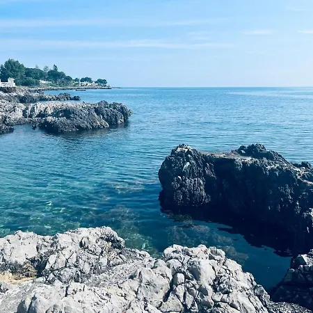 Sicily Wonders, 2 Minute Walk To The